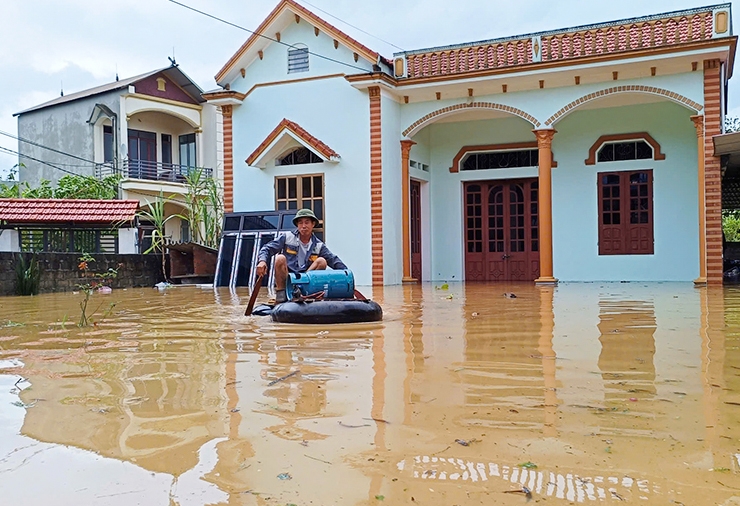 Lũ dâng cao, nhiều huyện miền núi ở Bắc Giang bị ngập cục bộ